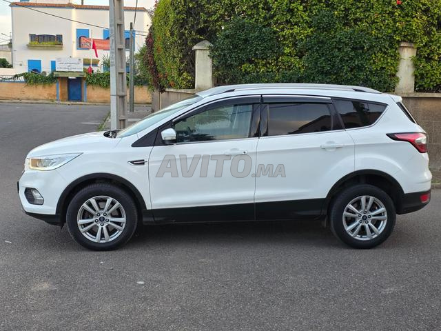 Ford Kuga titanium automatique 2020 - 2