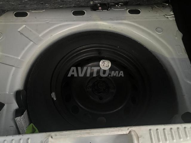 داسيا سانديرو - 2