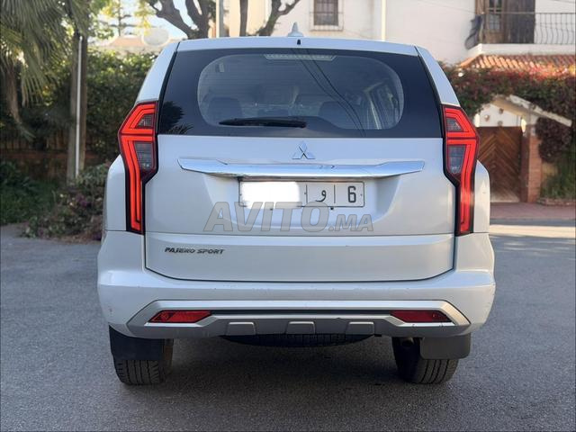 Mitsubishi Pajero Diesel Manuelle 04/2021 - 2