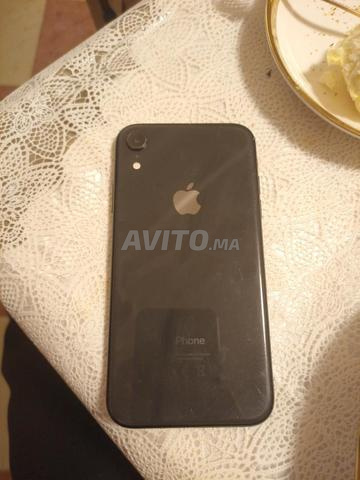 iPhone XR 64 Go