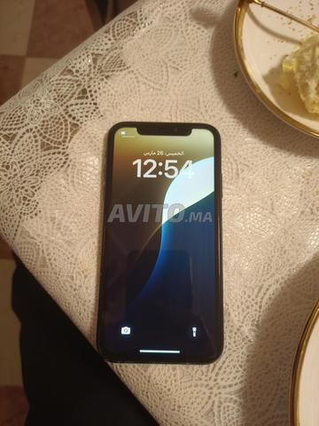 iPhone XR 64 Go - 2