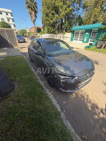 Opel Diesel Manuelle 2020 à Mohammedia - 2