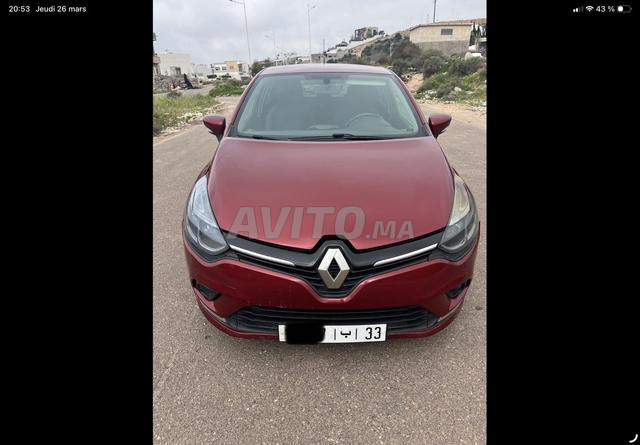 Renault Clio Diesel Automatique 2019 à Agadir - 2