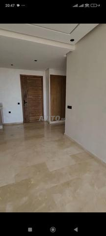 Location studio vide belvédère tramway - 2