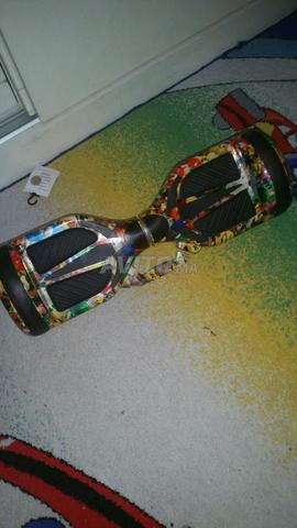 Hoverboard neuf pureté du neuf qui veut passer WhatsApp