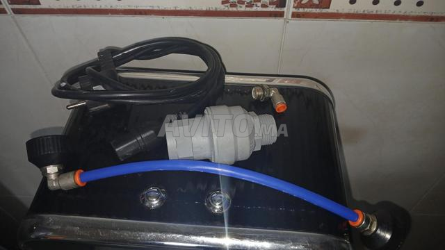 نافورة ماء بارد وساخن، نظيفة جداً - 2