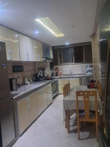 شقة واسعة للبيع - شارع طه - 2