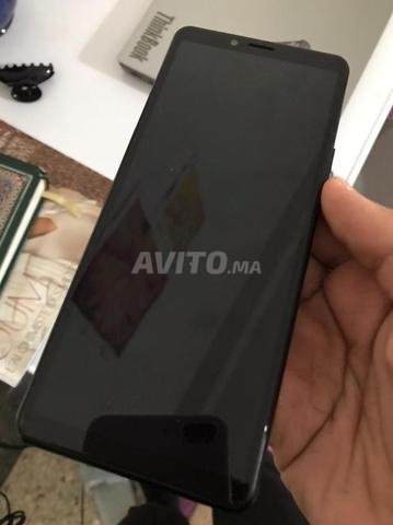 Sony Xperia 10 II 128Go OLED DOUBLE SIM - 2