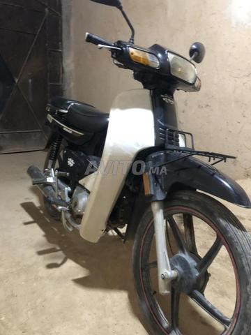 Docker c90 moteur 110cc Moteur bon état - 2