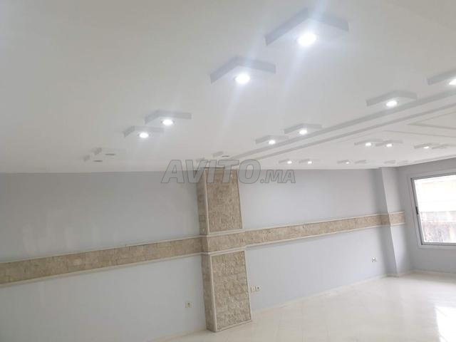 Très Beau bureau - 2