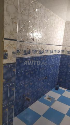 Maison commerciale entièrement titrée, terrain et construction - 2