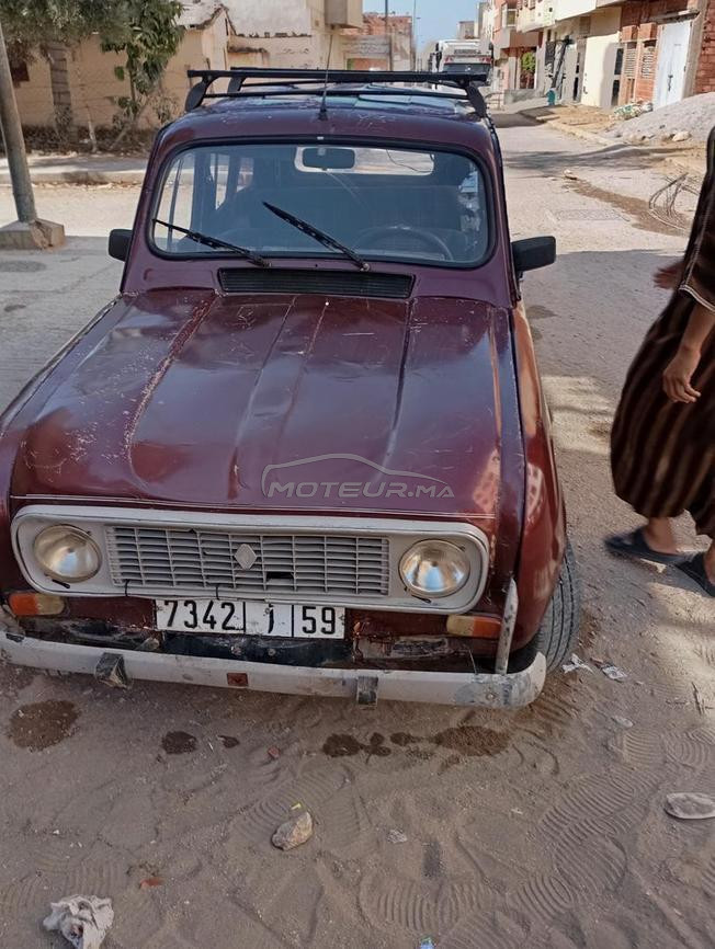 سيارة r4 مديل1991 دوانة1999