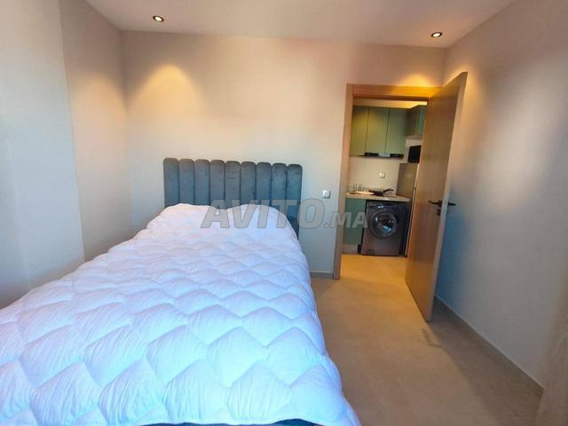 Studio meublé Bourgogne est pour Fille - 2