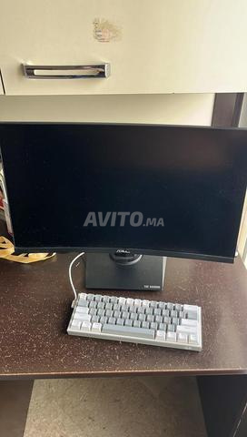 CLAVIER COMPACT RGB REDDRAGON - 2