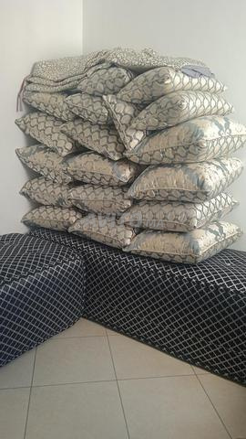 سدادر إسفنج وطلامط و12 مخدة، كل شيء جديد للبيع - 2