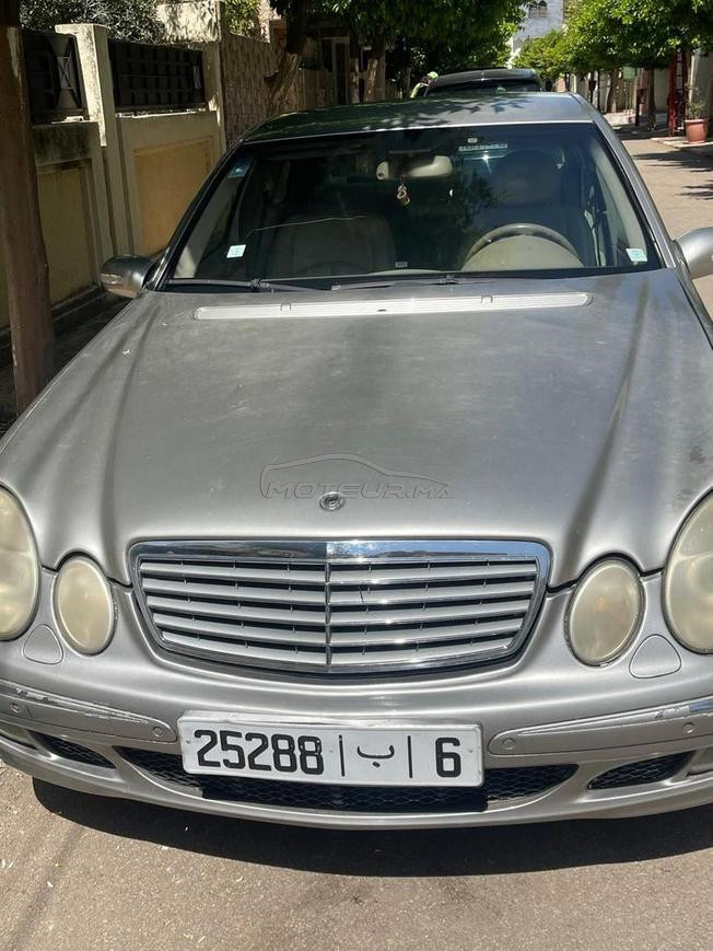 Mercedes-Benz E270 Diesel  2004 à Fès