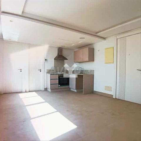 179378-شقة للإيجار بـ 7850 درهم في بورغون (سيدي بلعوت)