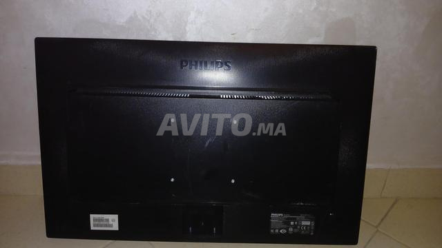شاشة كمبيوتر أو تلفزيون ماركة فيليبس 17 بوصة - 2