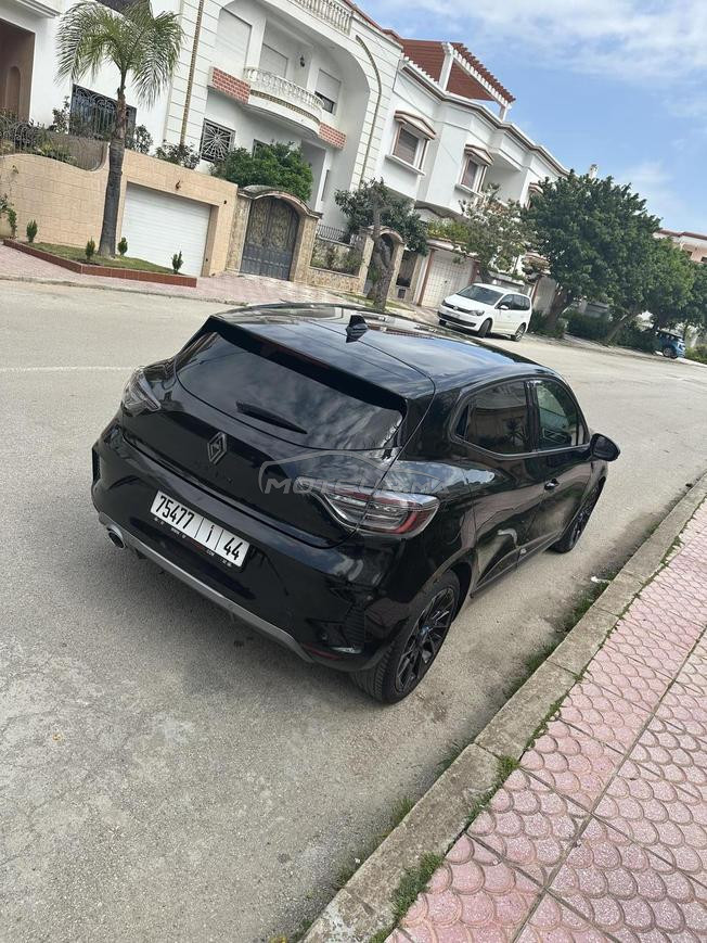 Renault Clio Diesel Manuelle 2024 à Tétouan