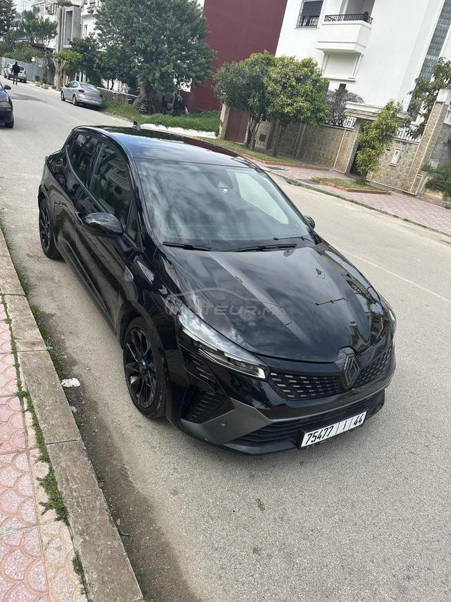 Renault Clio Diesel Manuelle 2024 à Tétouan