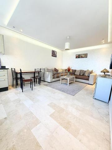 Studio meublé à louer 50 m² à Casablanca maarif