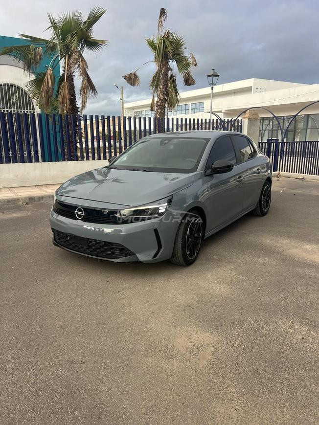 Opel Corsa 2024 Diesel propre 137000 km 