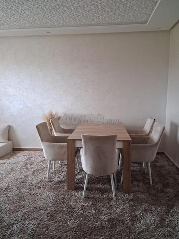 مجموعة من 5 كراسي عصرية - 2