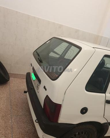 Voiture à vendre, correcte - 2