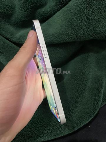 iPhone 12 normal - 2