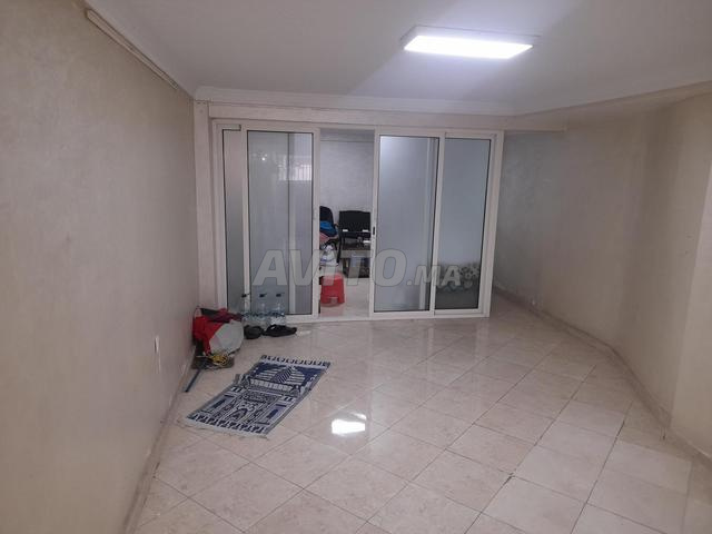 Plateau 1 open 2p 55m2 à louer Mers sultan - 2