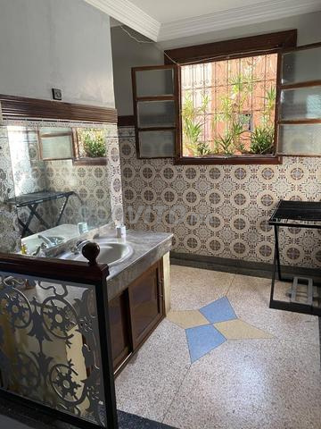 شقة مجهزة بالطابق الأول - 2