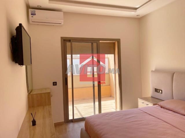 شقة مفروشة بـ 2 تراس 😍 للكراء الشهري - 2