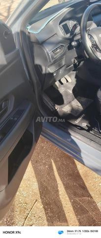 داسيا لوجان - 2