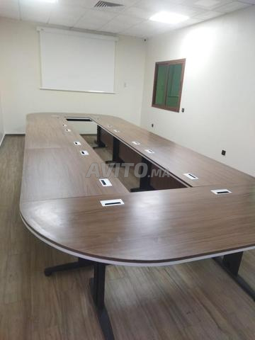 Table de réunion idéale bureaux & entreprises - 2