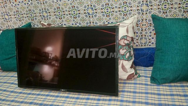 Nouveau téléviseur LG 32 pouces - 2