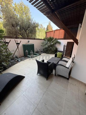 Duplex meublé à vendre 200 m² à Hivernage