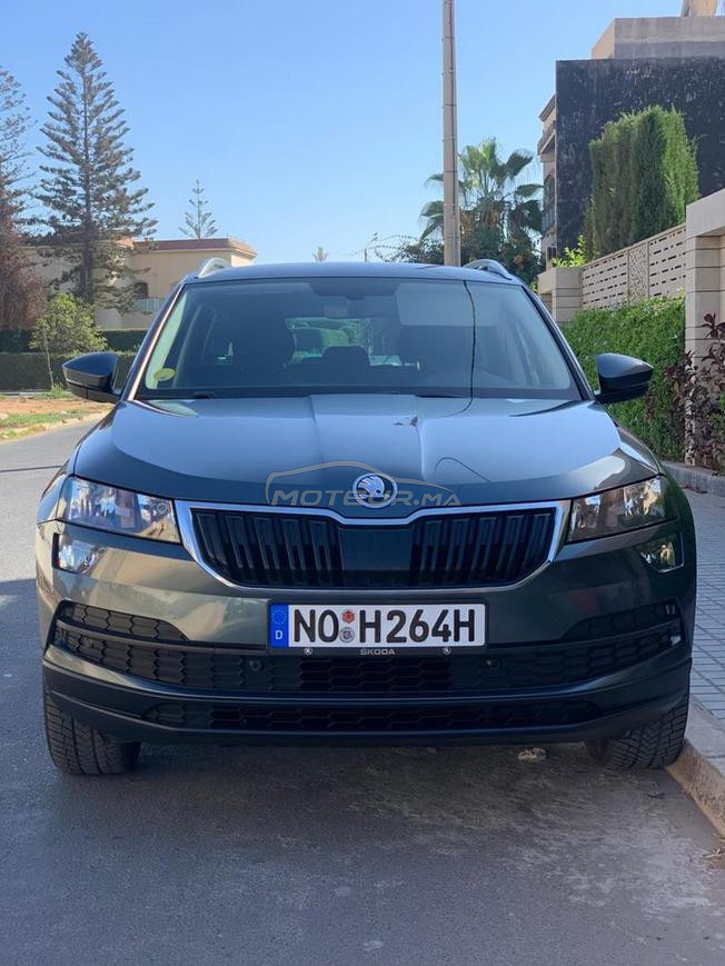 je met vent Skoda karoq modèle 2018 diouaneè 2025