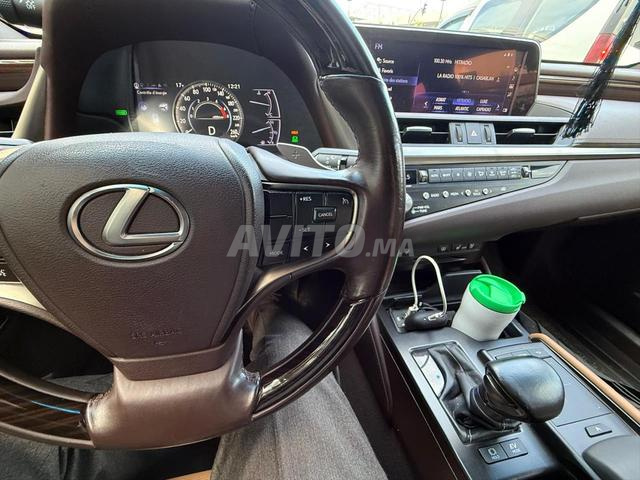 Lexus ES Hybride Automatique 2021 à Casablanca - 2