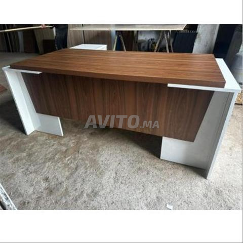 مكتب من خشب MDF للمساحات المهنية والمنزلية - 2