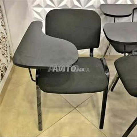 Chaise ISO avec bureau rabattable à prix attractif - 2