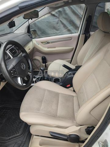 مرسيدس B180 - 2