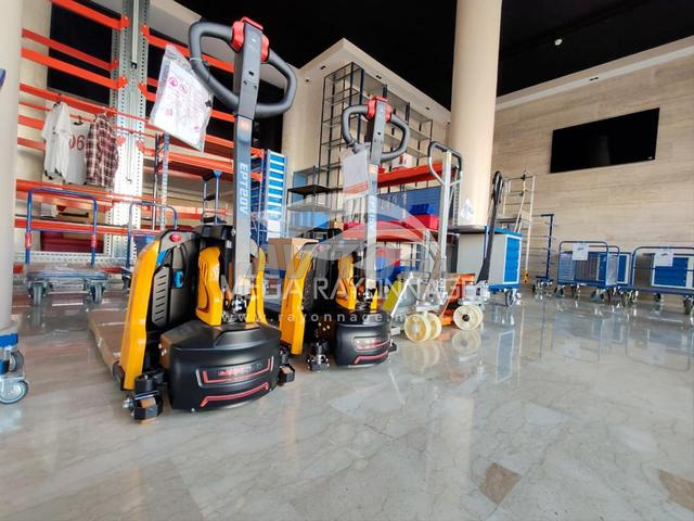 Transpalette Électrique – EPT15V / EPT20V - 2