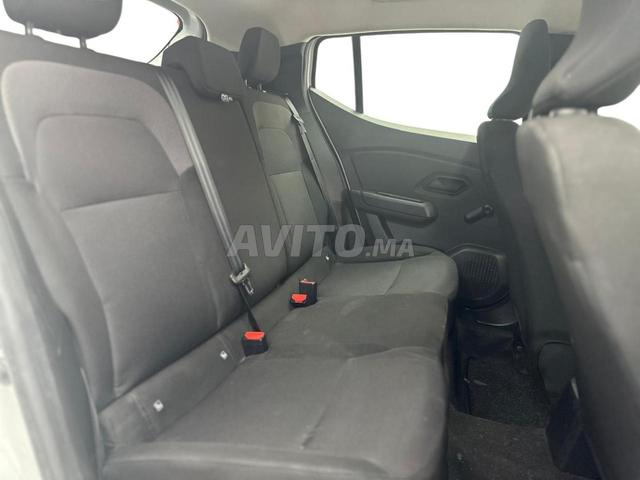 Dacia Sandero Essence Manuelle 2025 à Casablanca - 2