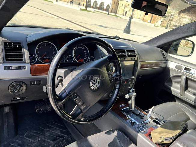 voiture préparé pour le off-road parfait état 