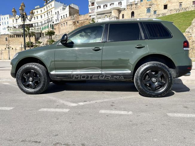 voiture préparé pour le off-road parfait état 