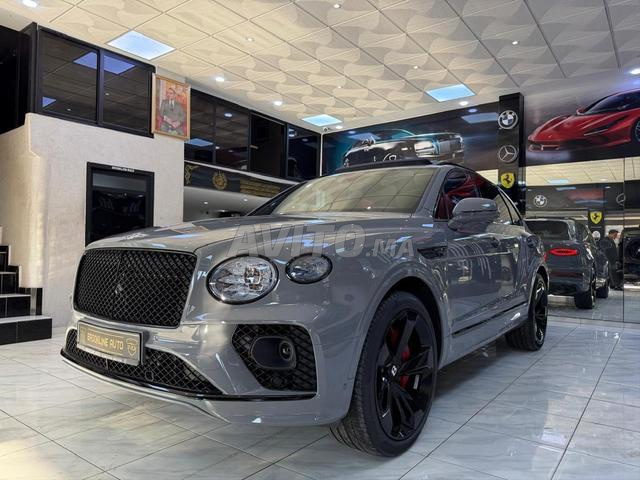 Bentley Bentayga Azure - 2