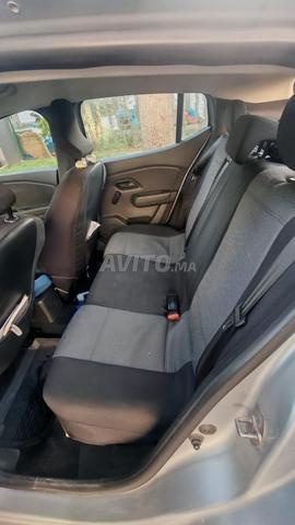 Dacia Sandero Diesel Manuelle 2022 à Casablanca - 2