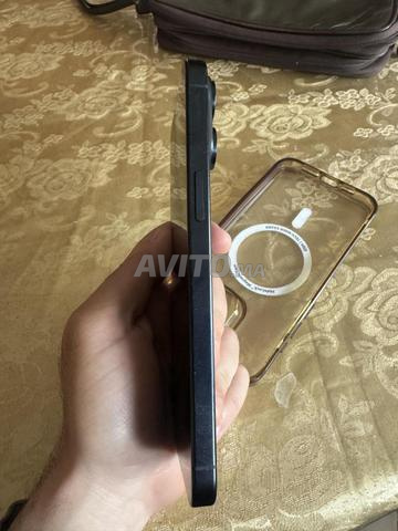 iPhone 15 Pro Max - 2