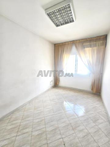 Plateau Bureau à Louer Proche Le Parc à Mohammedia - 2