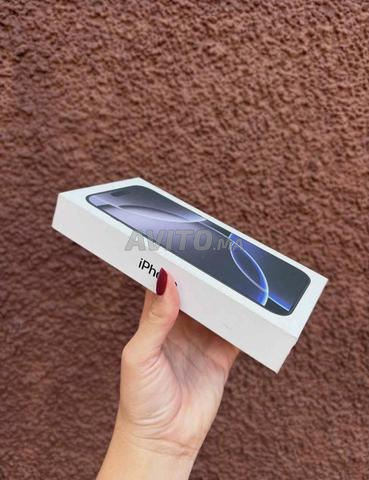 iPhone 16 Pro Max 256 Go - 2